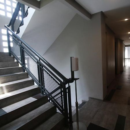 Hostel Bale Resident Jakarta Exterior foto